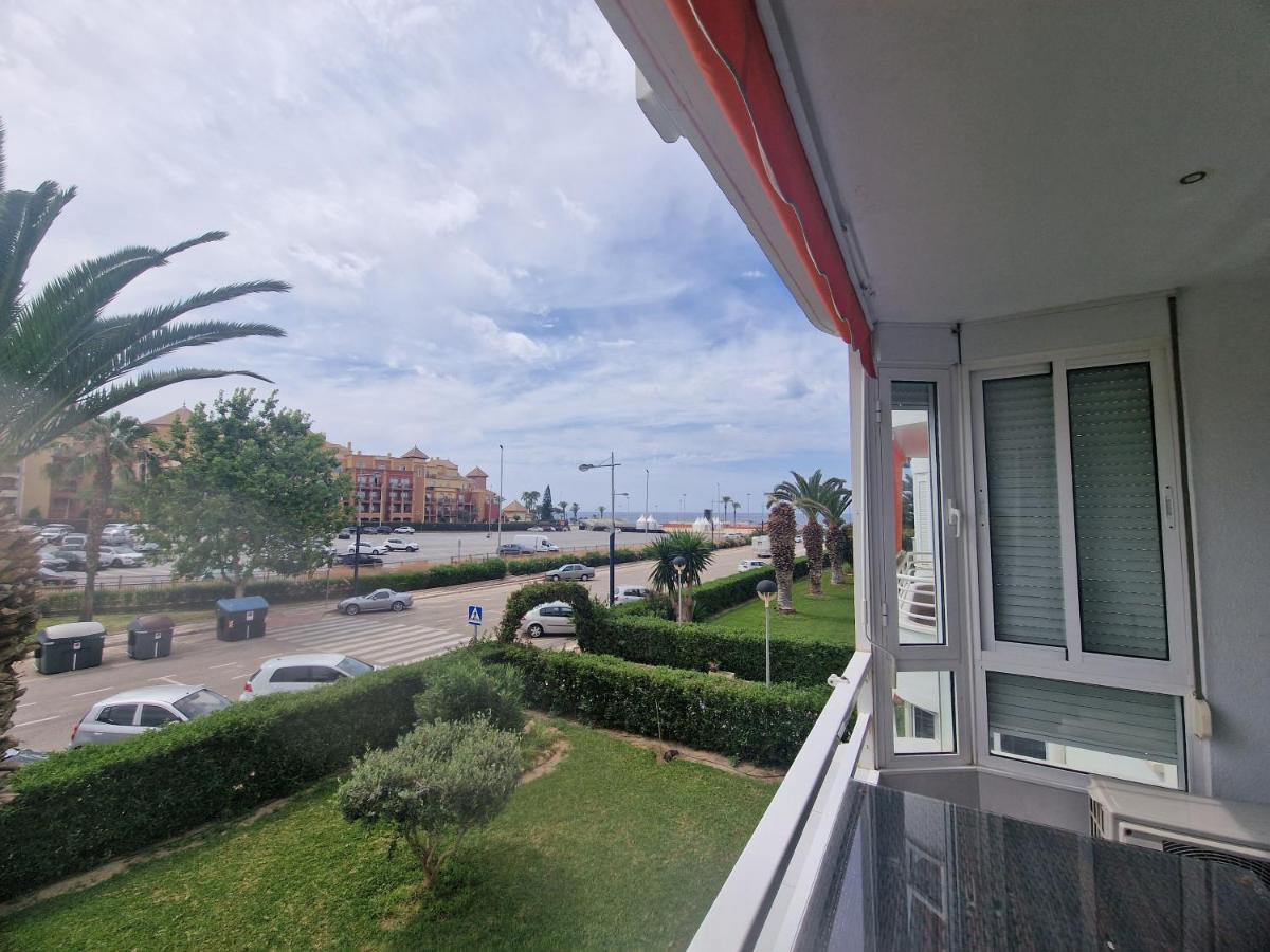 Apartamento Laguna Castillo Bajo Bagian luar foto