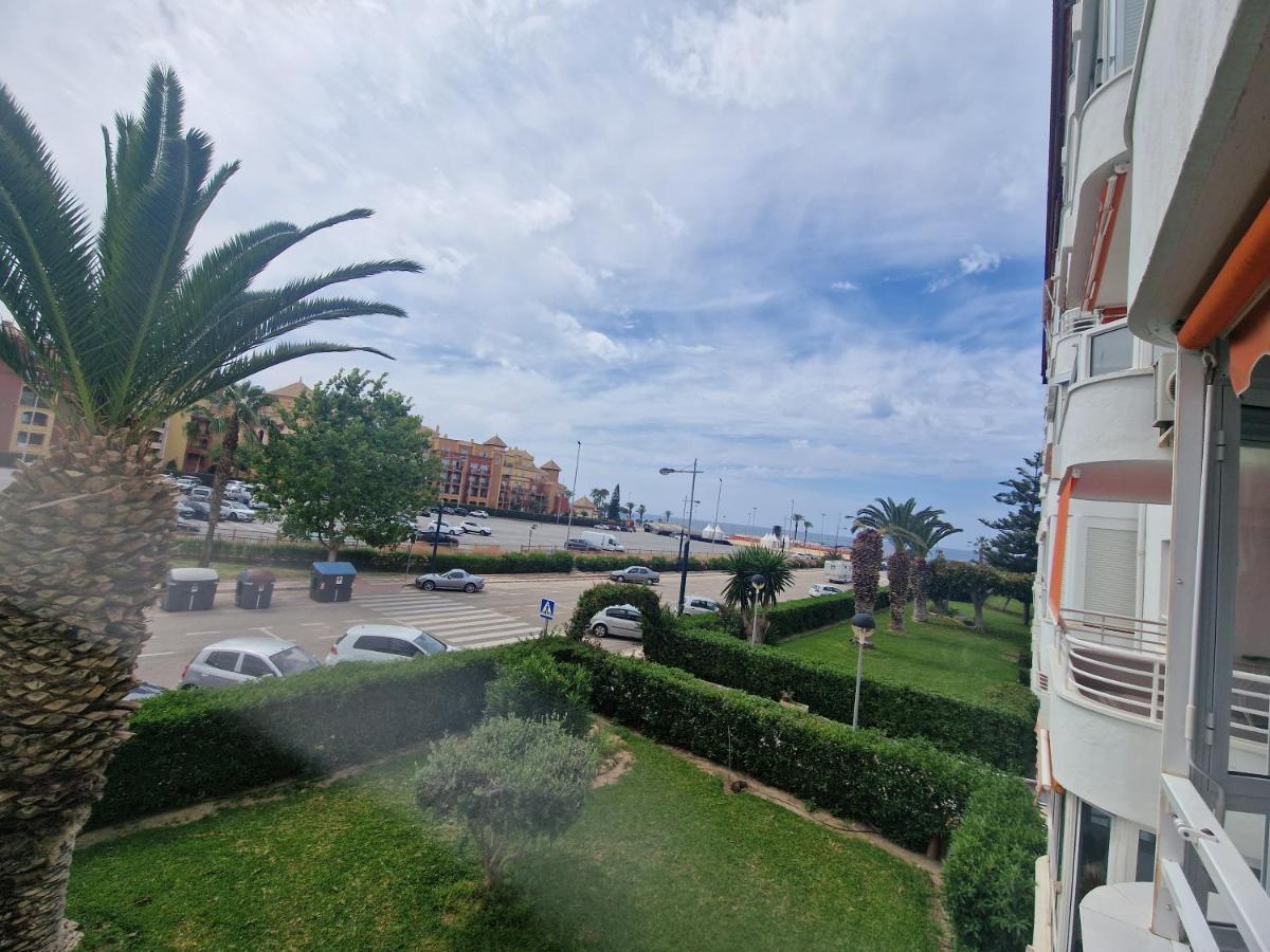 Apartamento Laguna Castillo Bajo Bagian luar foto