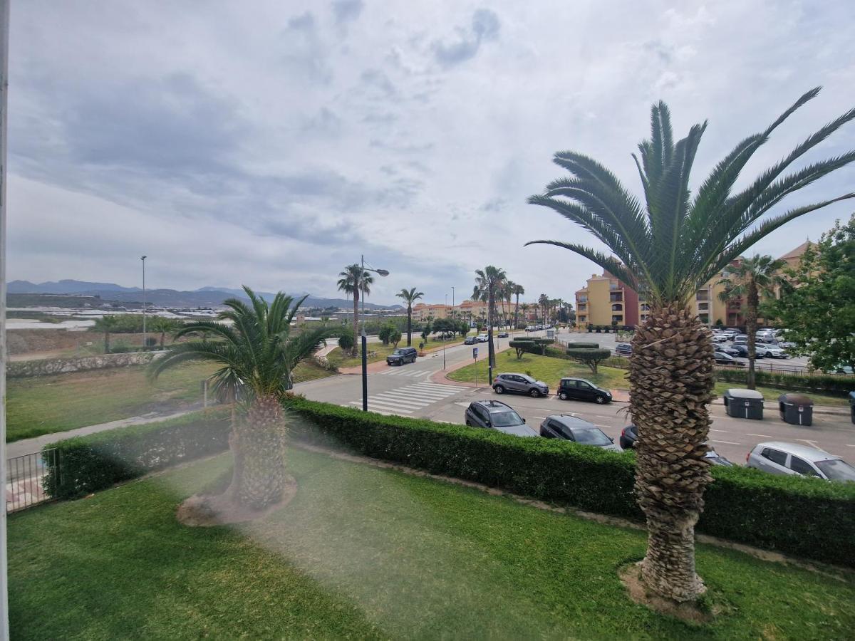 Apartamento Laguna Castillo Bajo Bagian luar foto