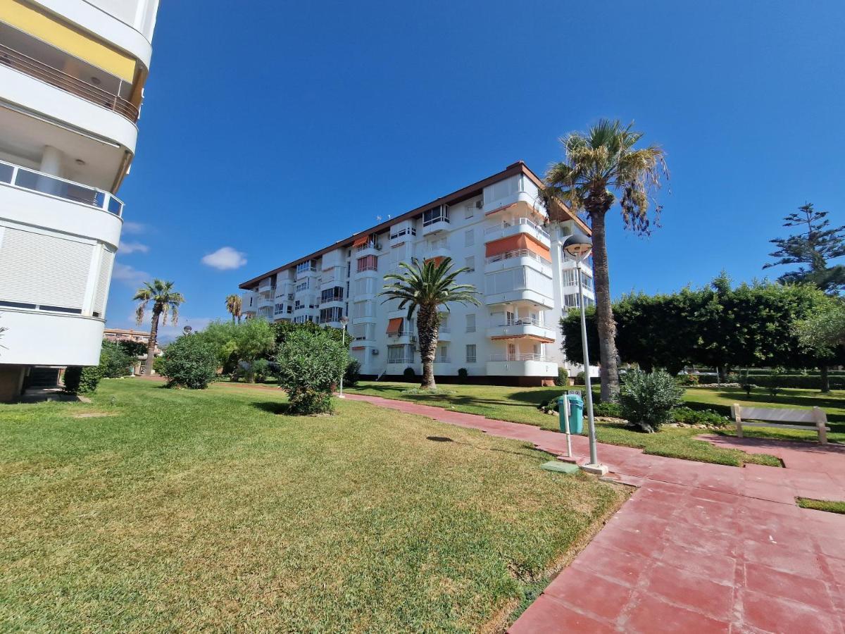 Apartamento Laguna Castillo Bajo Bagian luar foto
