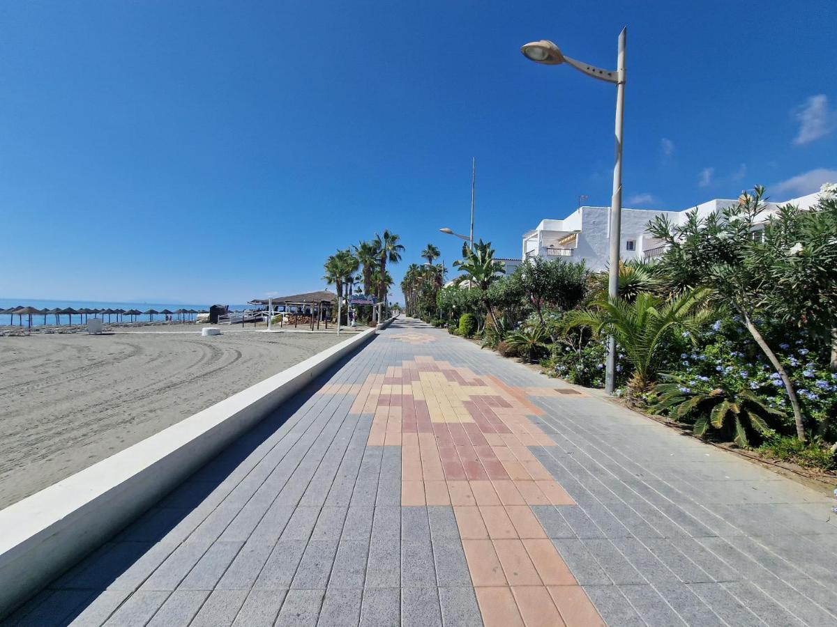 Apartamento Laguna Castillo Bajo Bagian luar foto