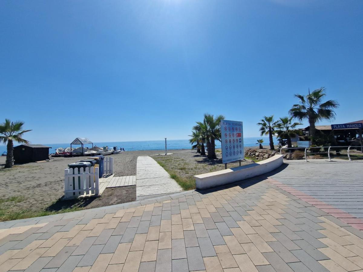 Apartamento Laguna Castillo Bajo Bagian luar foto