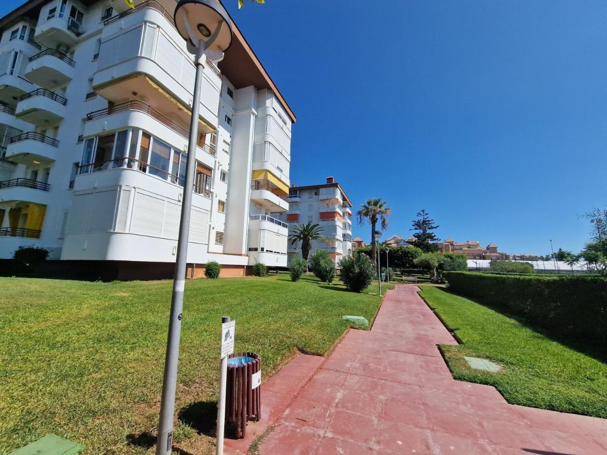 Apartamento Laguna Castillo Bajo Bagian luar foto