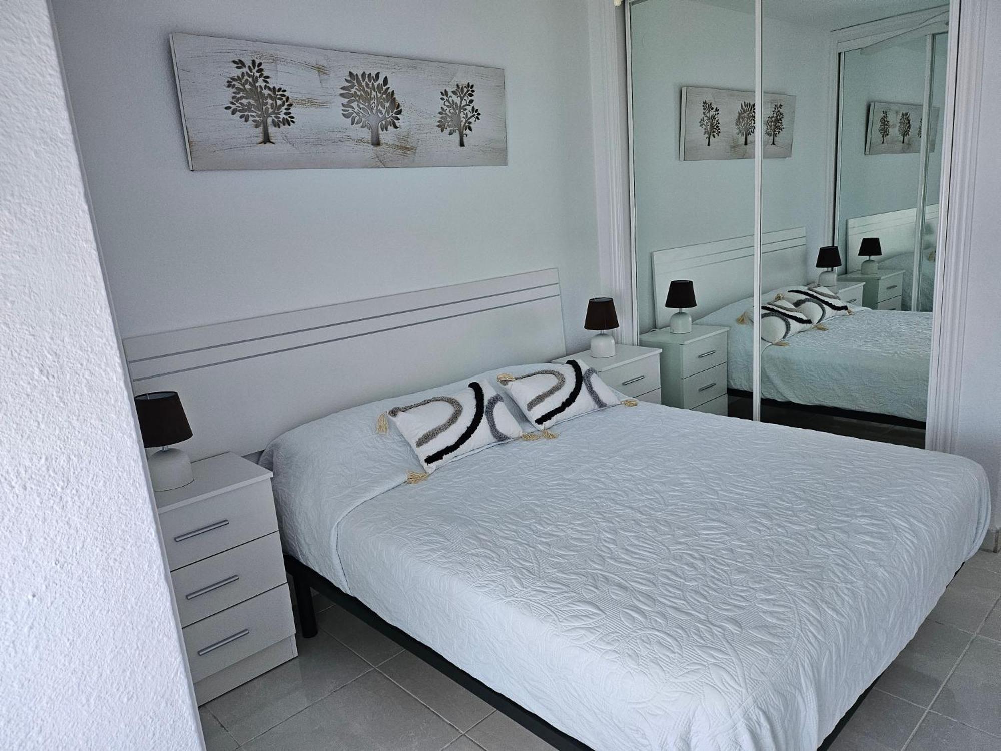 Apartamento Laguna Castillo Bajo Bagian luar foto