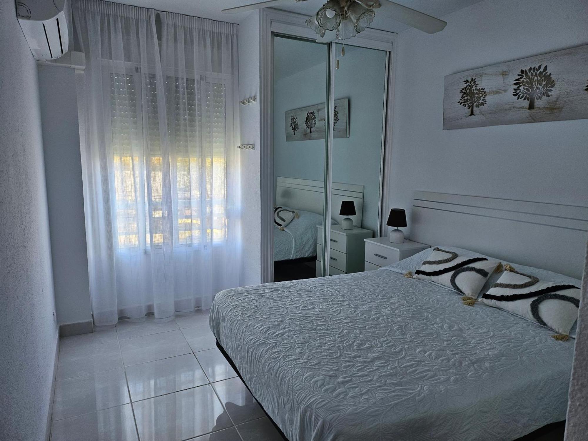 Apartamento Laguna Castillo Bajo Bagian luar foto